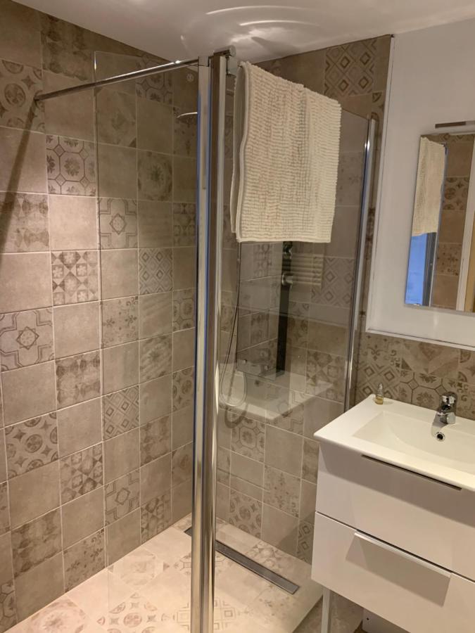 Chambre D'Hotes Dans Les Champs Jeux-Les-Bard Esterno foto